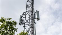 600 MhZ mast